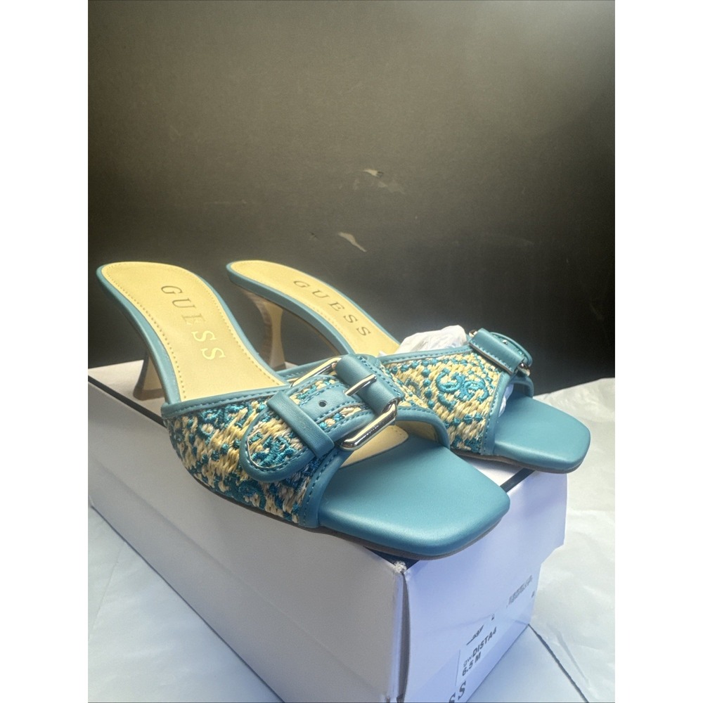 Woman's Sandals Guess Dista Sandal Size 6